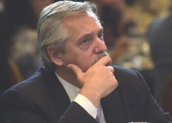 Fernández sumó otra imputación por el escándalo de la contratación de seguros en la Anses