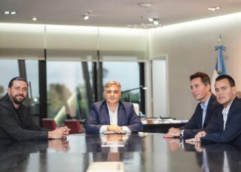 Un aporte extraordinario permitió desactivar el paro de Aoita