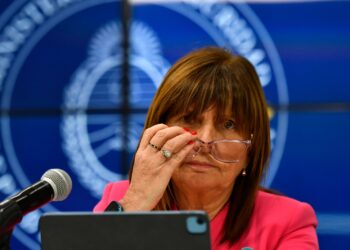 El Ejecutivo nacional lanzó un protocolo para anular los  piquetes y cortes de calles