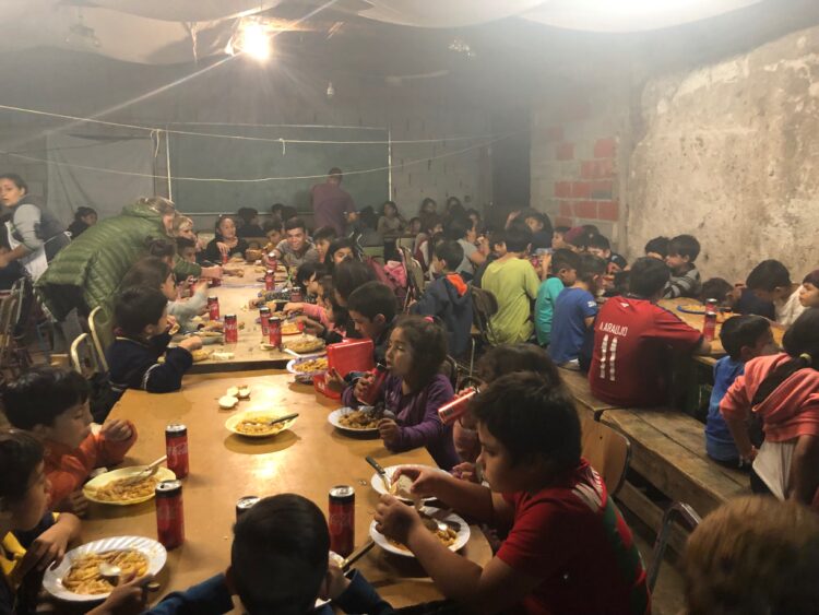 La suba de la demanda deja a los comedores al borde del colapso