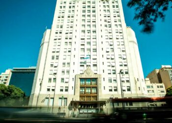 Científicos, universidades y organizaciones resaltaron el rol del Ministerio de Salud y piden por su continuidad