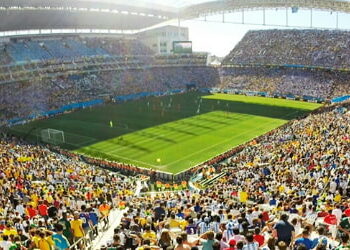 La ley Ómnibus contempla un proyecto que permite la reventa de entradas a eventos deportivos