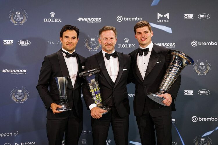 Pérez, Horner y Verstappen se quedaron con los principales premios.