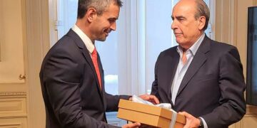 La Ley ómnibus del Gobierno propone más reformas y desregulaciones del Estado