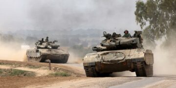 El ejército israelí avanza hacia el sur de Gaza