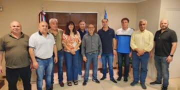 Gremios estatales de Córdoba en “alerta” por la paritaria