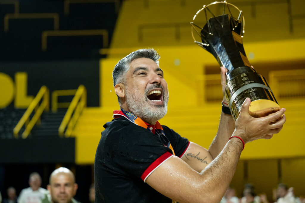 Instituto se consagró campeón de la Liga Sudamericana de Básquetbol por primera vez