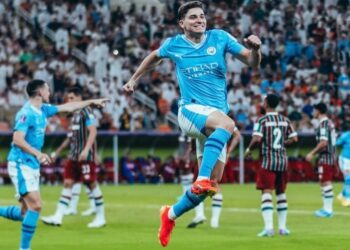 Con un doblete de Julián Álvarez, Manchester City goleó al Fluminense y ganó el Mundial de Clubes