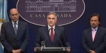 Llaryora destacó el “diálogo abierto” con la Casa Rosada