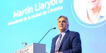 Quiénes serán los 14 ministros que integrarán el gabinete de Martín Llaryora