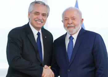 Fernández va a la cumbre del Mercosur con dudas sobre el TCL con la UE