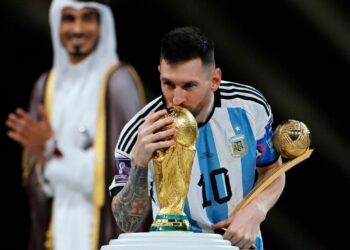 Messi es candidato al mejor jugador en los premios IFFHS