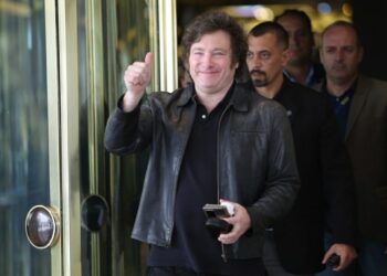 Milei reunió al Gabinete y trazó sus primeras líneas de gestión