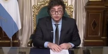 Milei aseguró que las medidas que envió al Congreso permitirán “multiplicar por 10 veces el PBI en 45 años»