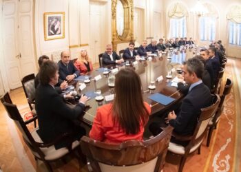 Milei recibió a los gobernadores y pidió respaldo a sus proyectos