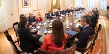 Milei recibió a los gobernadores y pidió respaldo a sus proyectos