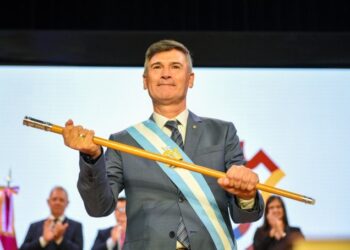 Passerini buscará atar los salarios municipales al nivel de recaudación