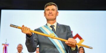 Passerini buscará atar los salarios municipales al nivel de recaudación