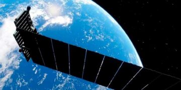 Para expertos, la desregulación del internet satelital promete transformar el mercado