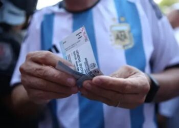 Buscan legalizar la reventa de entradas en eventos deportivos