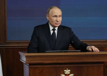 Putin dijo que la OTAN aumentó su actividad en la frontera rusa