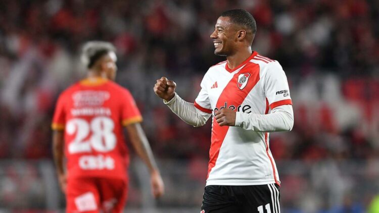 River despidió a De la Cruz, que jugará en Flamengo