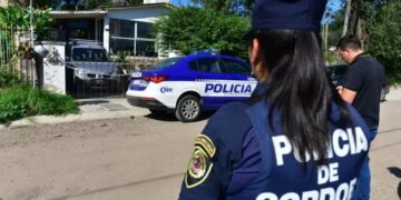 Asesinó a puñaladas a su mujer y murió abatido por la Policía