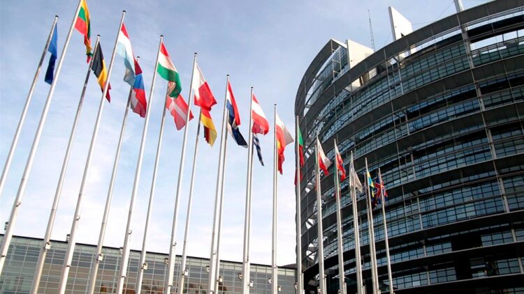 La UE endurece controles en una nueva reforma migratoria
