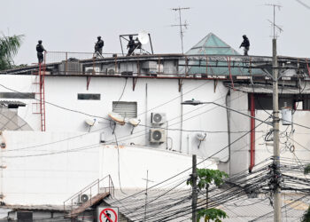 Las medidas de seguridad que tomaron varios países ante la ola de violencia en Ecuador