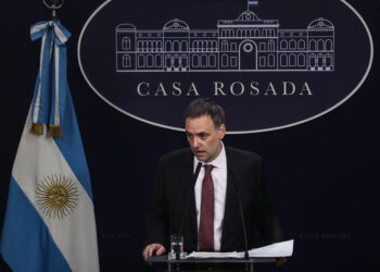 Adorni sobre la inflación: «Se vienen meses muy delicados»