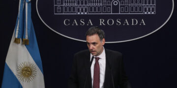Adorni sobre la inflación: «Se vienen meses muy delicados»