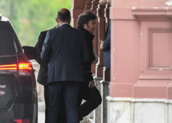 Milei y su Gabinete repasaron el dictamen de la Ley ómnibus de cara a la sesión en Diputados