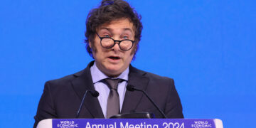 Milei expuso en Davos y se refirió al capitalismo como un modelo «justo y moralmente superior»