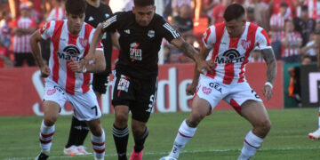 Dabove tras el empate de Instituto: «Fue un partido duro con la complejidad de la primera fecha»