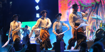 Los Nocheros, Juan Fuentes y Ulises Bueno abrieron el Festival de Jesús María