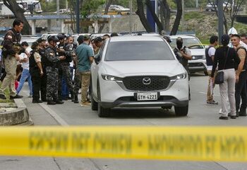 Dos detenidos por el crimen del fiscal que investigaba el asalto al canal de TV en Ecuador
