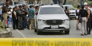 Dos detenidos por el crimen del fiscal que investigaba el asalto al canal de TV en Ecuador