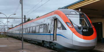 Chile inauguró el tren comercial más rápido de Sudamérica
