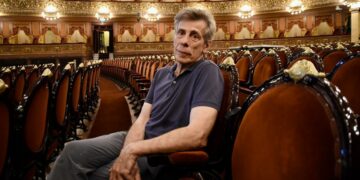 Despiden al director musical del Teatro Colón, acusado de abusos sexuales en Londres