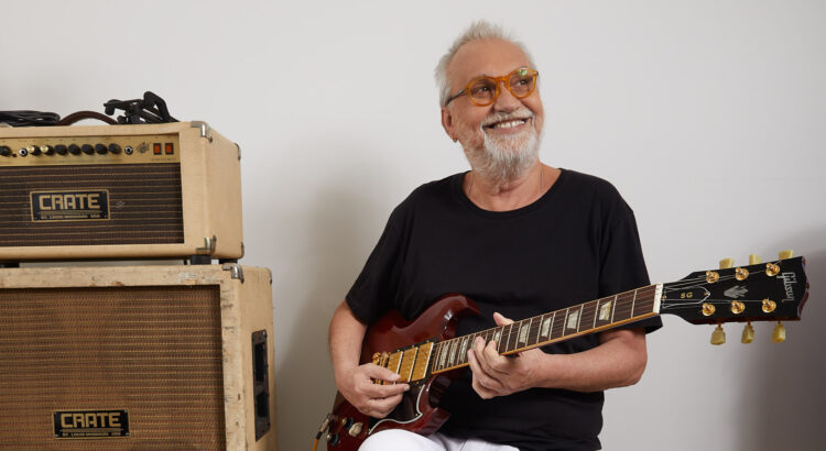 El ex guitarrista de la mítica banda Serú Girán, David Lebón, dirá presente en el Festival de la Avicultura.