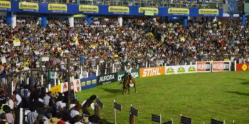 Comenzó el Festival de Doma y Folklore de Jesús María