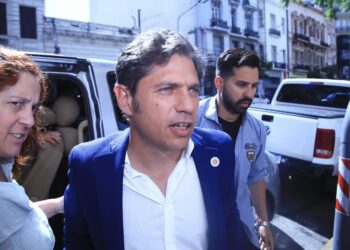 Unión por la Patria se reunió para ordenar la resistencia a la ley ómnibus y respaldar el paro nacional