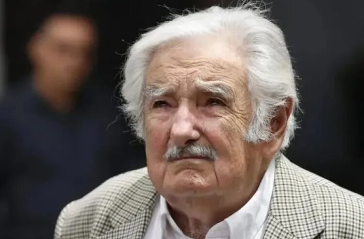 Mujica criticó a Milei por su discurso en el Foro de Davos