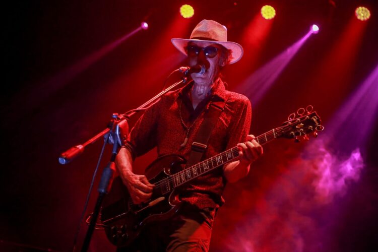 El “alma” de Patricio Rey, Skay Beilinson, tocará en el primer día del festival.