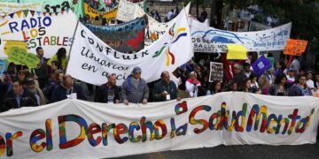 Ley ómnibus: preocupación en organizaciones de salud mental