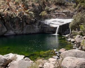 Cascadas cristalinas escondidas en Córdoba, imperdibles para los días de mucho calor