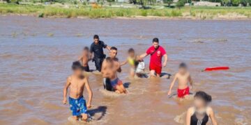 Rescataron en Río Cuarto a seis niños que pedían auxilio desde el cauce crecido