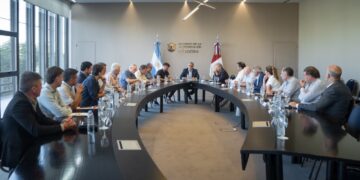 Llaryora sigue en diálogo por los impactos de la Ley ómnibus y se reunió con representantes de ganadería