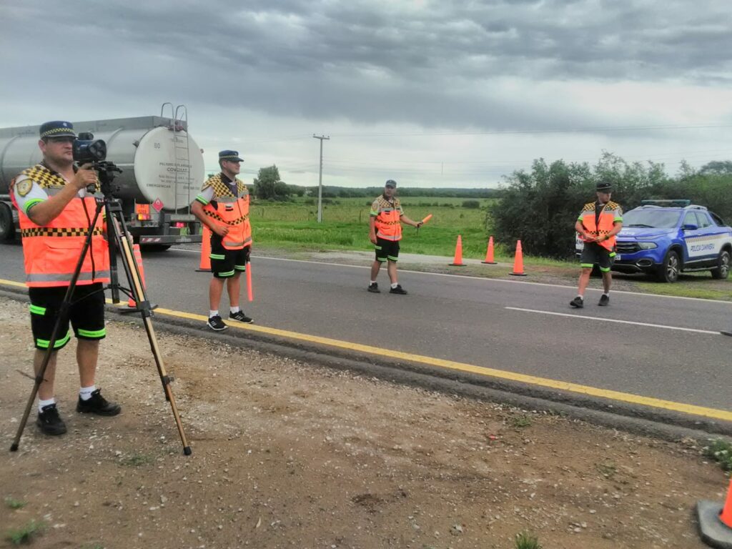 Más de 300 multados y dos detenidos en las rutas de Córdoba tras operativos de la Caminera