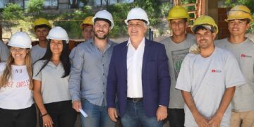 Llaryora acompañará parte del paquete fiscal de la Nación